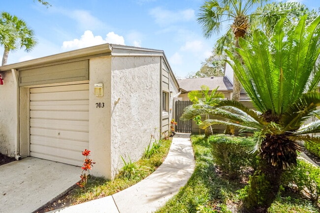 Photo - 703 Drywood Ave