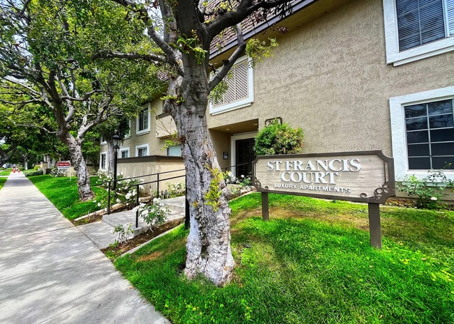 St. Francis Court South - St. Francis Court South Apartamentos