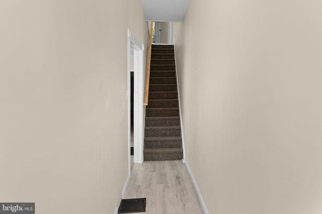 Photo - 28 Poplar St