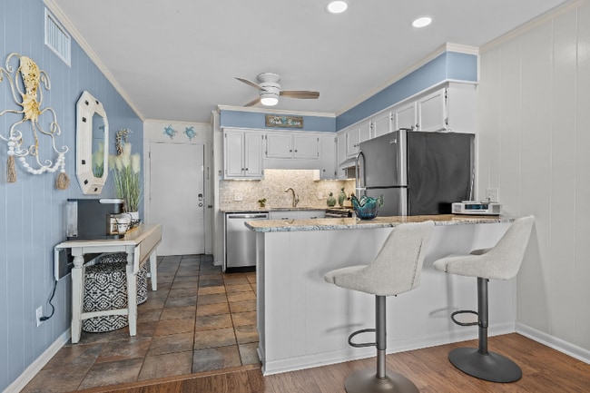 Photo - 301 Commerce Way Unit 101