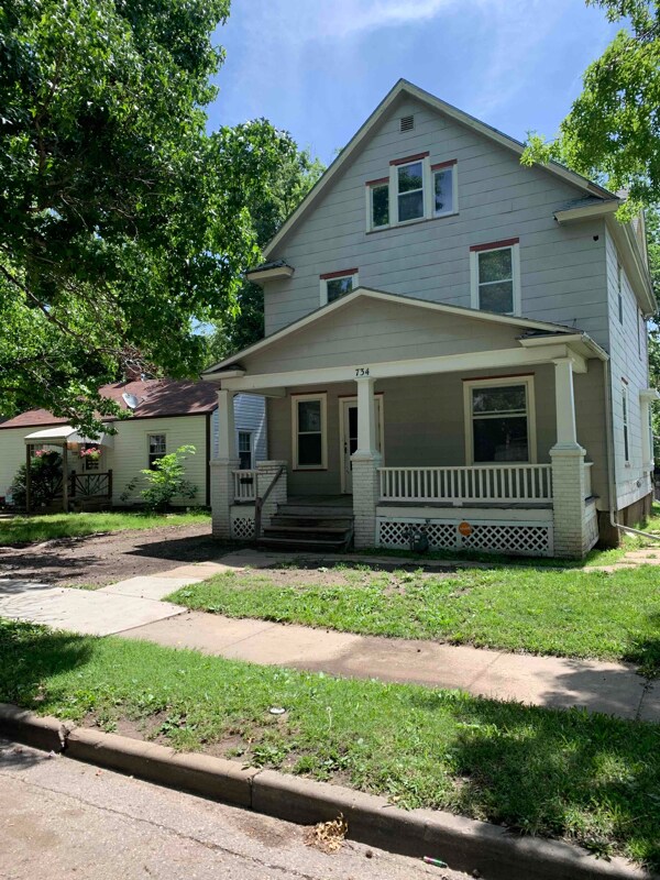 734 SW Lindenwood Ave Rental House Rental in Topeka, KS