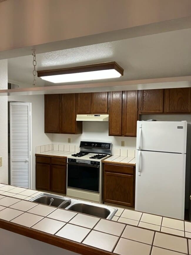 Photo - 22 Sierra Lakeside Ln