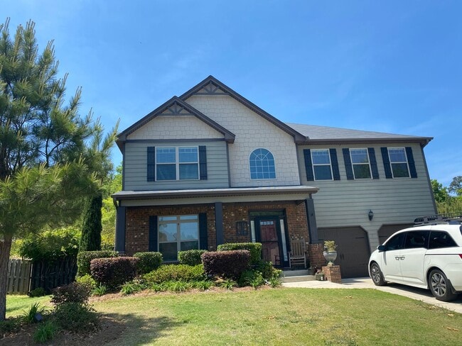 Building Photo - 735 Porter Ln