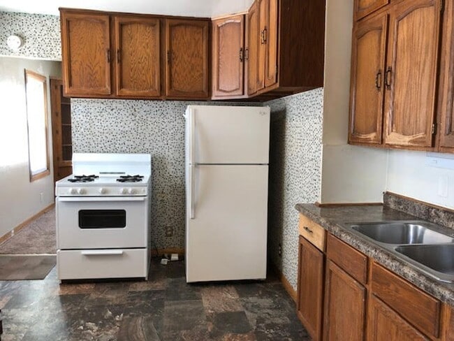 Photo - 723 Hartman Ave