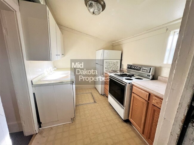 Photo - 608 S Wisconsin- 1 Bedroom House