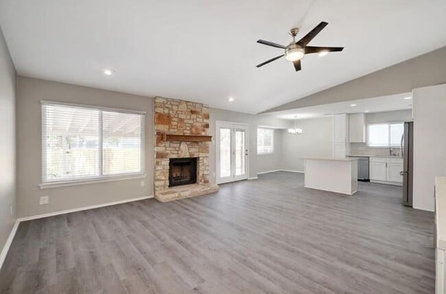 Photo - 11428 Bristle Oak Trail