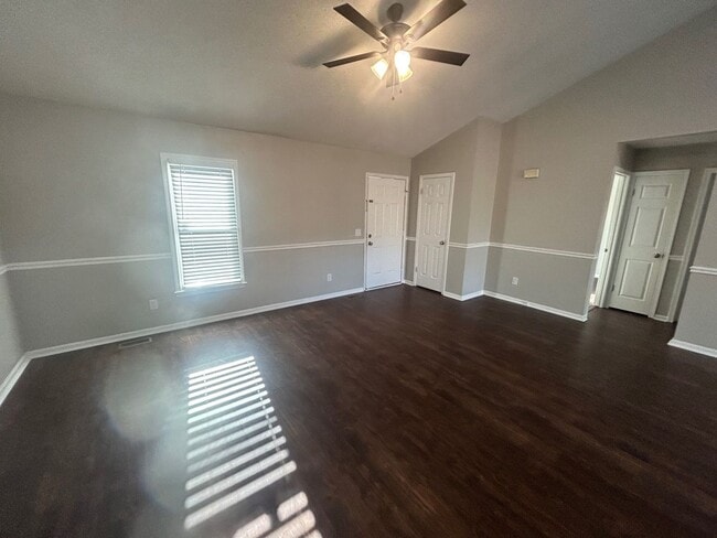 Photo - 207 Coronado Rd