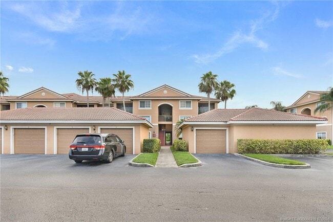 Building Photo - 3765 NW Mediterranean Ln
