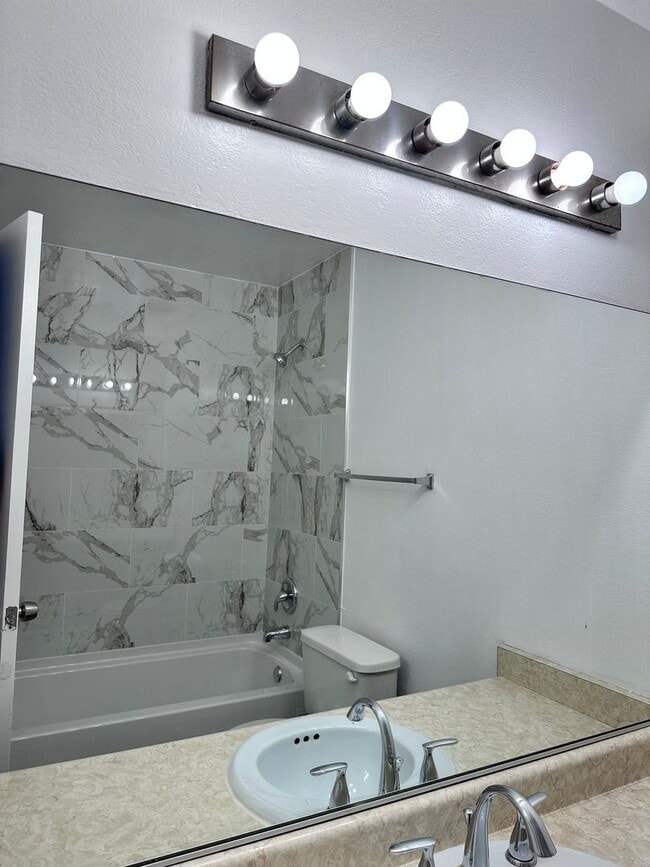 Photo - Upstairs unit, 2 bedrooms, 2 bathrooms, ne...