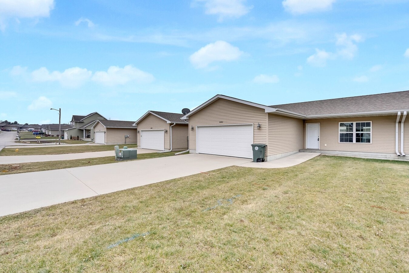 Photo - Summerland Twin Homes