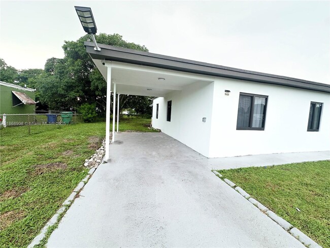 Photo - 16450 NW 23rd Ct