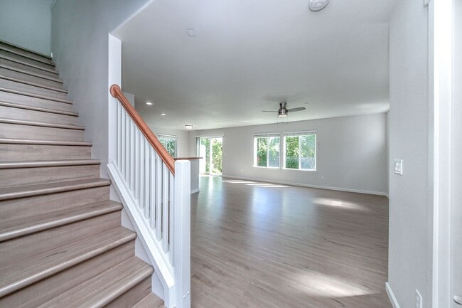 Photo - 3192 Brown Loop