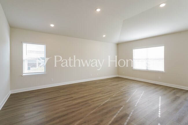 Photo - 210 Limestone Wy