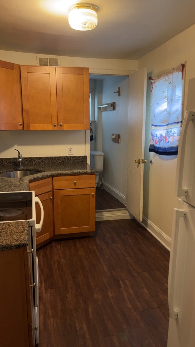 Photo - 524 Norris St