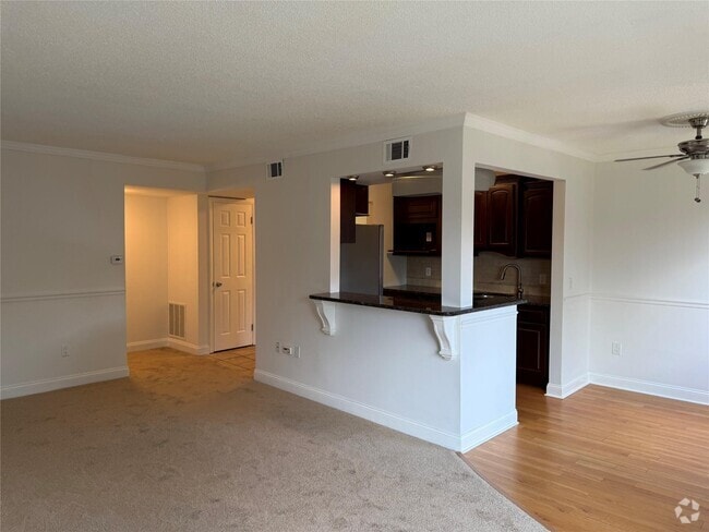 Building Photo - 614 Cherry Hill Dr Rental