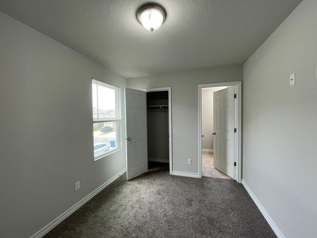 Photo - 16906 Spirit Brk