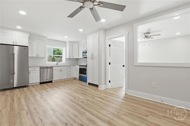 Photo - 1110 E Duffy St