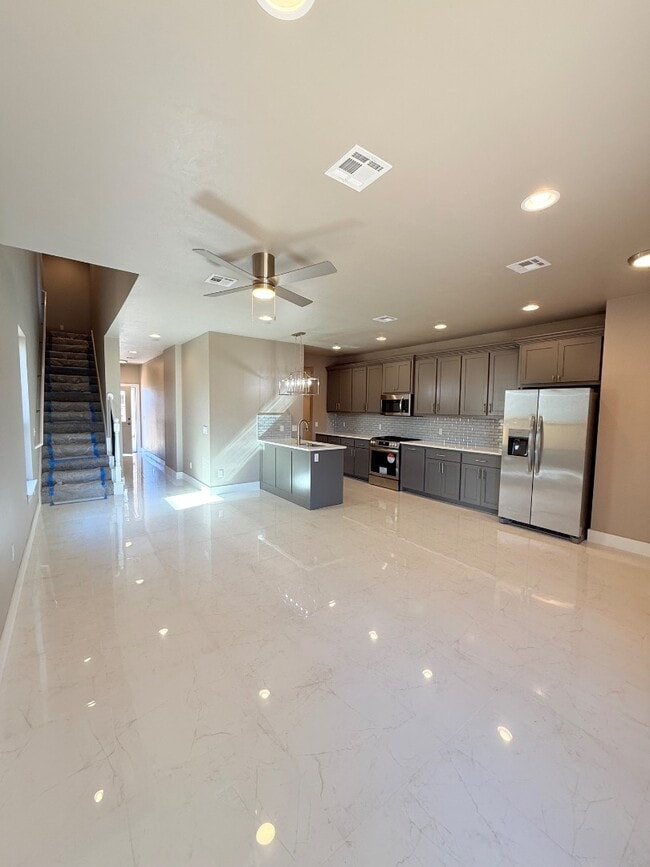 Building Photo - 520 Nabi Dr