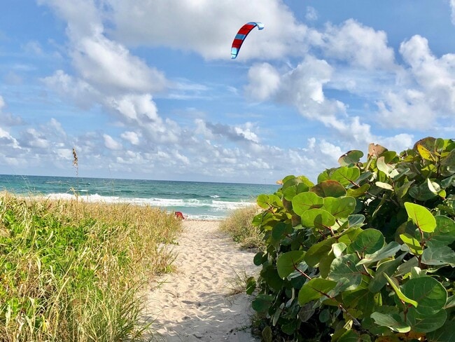 Photo - 2871 N Ocean Blvd Unit M226