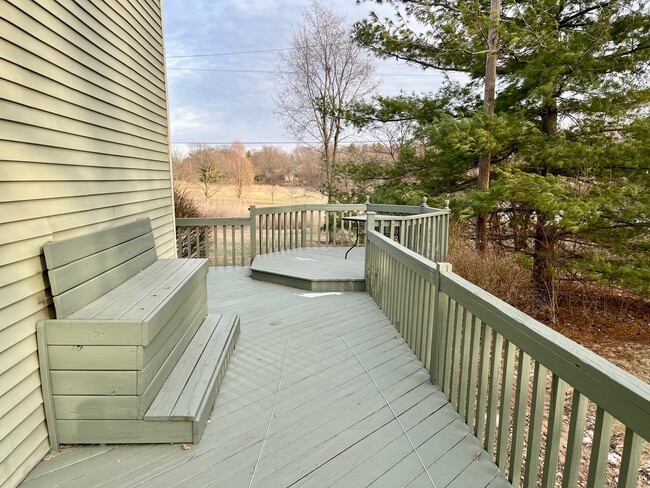 Photo - 221 Eisenhower Dr