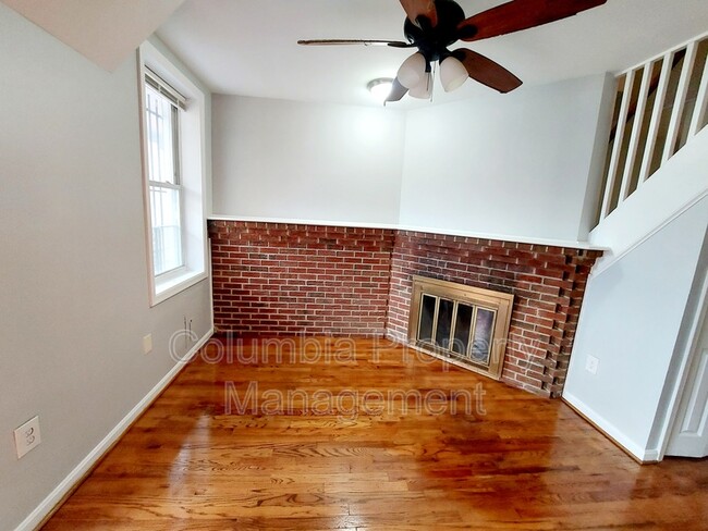 Photo - 773 Fairmont St NW