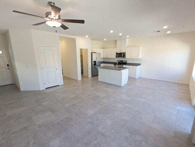Photo - 7071 Alabaster Peak St