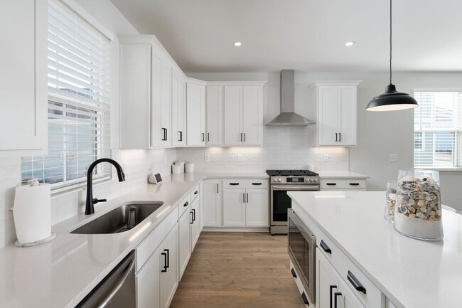 Photo - 1244 Trisail Ter