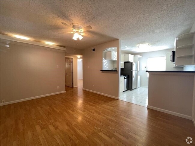 Building Photo - 1502 Heights Blvd Unit 7 Rental