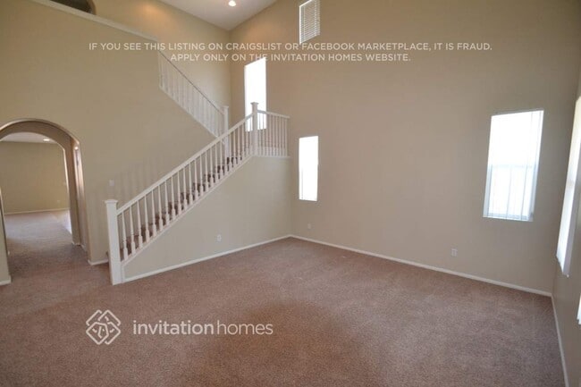 Photo - 42937 59th St W