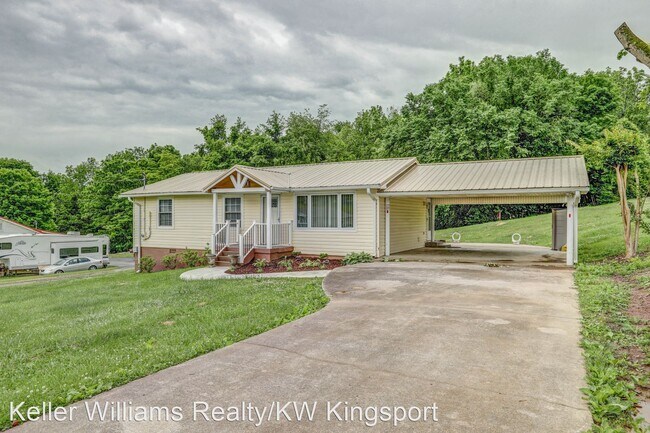 Photo - 3 br, 1 bath House - 3681 Bloomingdale Road