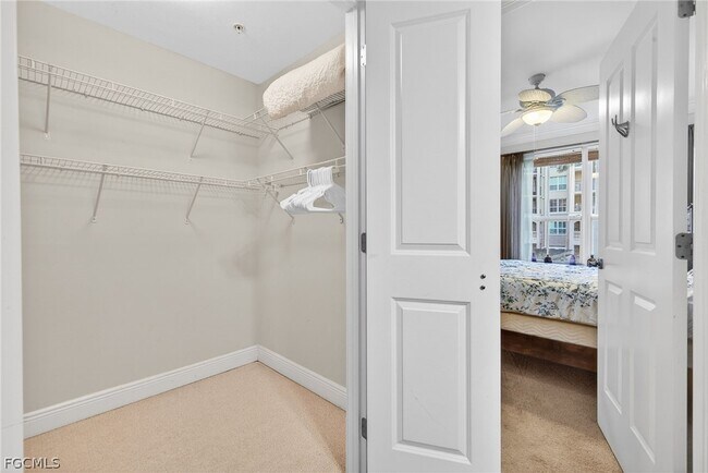 Photo - 2825 Palm Beach Blvd Unidad 215