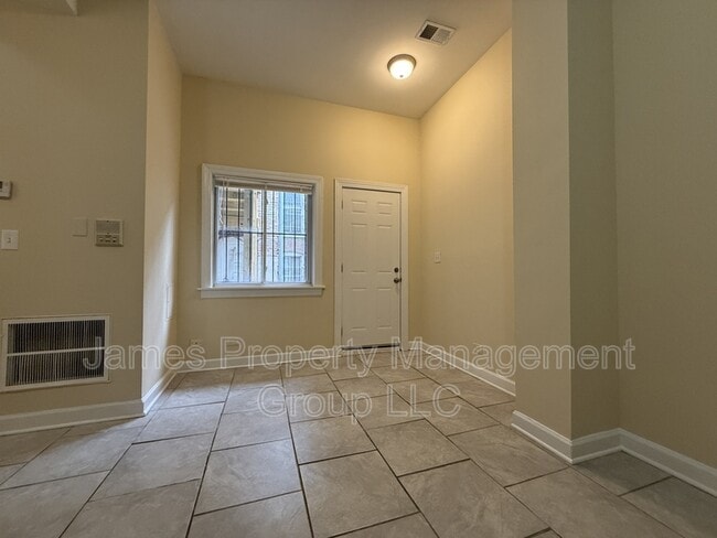 Photo - 2213 W Washington Blvd Unit 1R