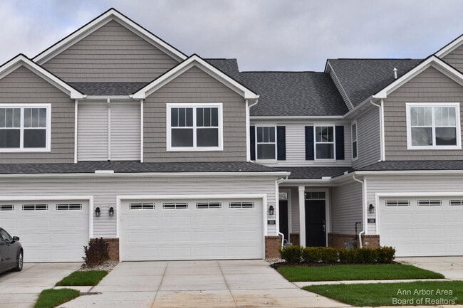 Building Photo - 105 Salt Springs Dr