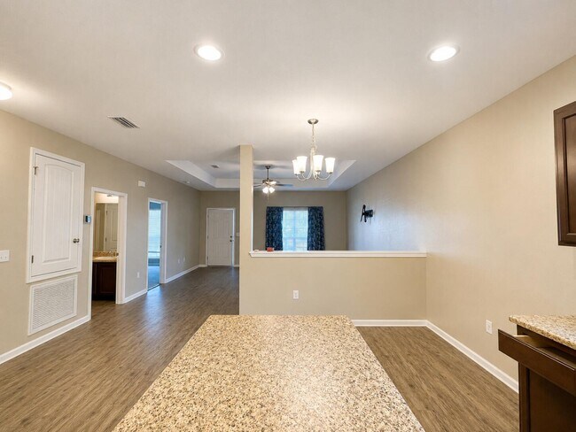 Photo - 186 Cornelia St