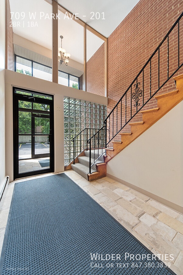 Photo - 709 W Park Ave