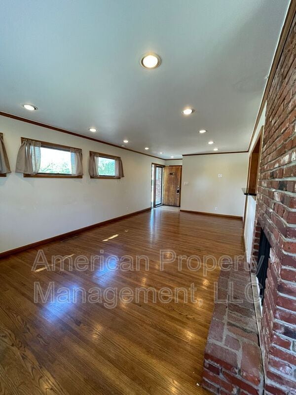 Photo - 5147 S Toledo Ave