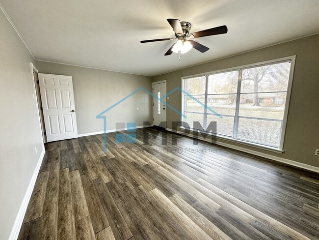 Photo - 1104 Hilton St