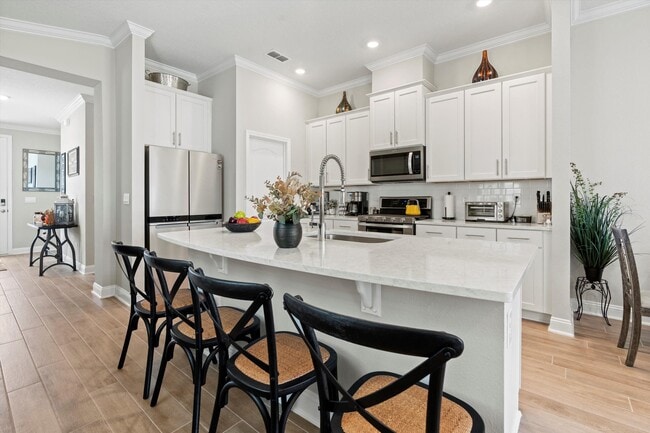 Photo - 97 Thistleton Wy