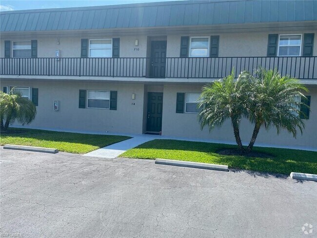 Building Photo - 600 Valley Stream Dr Rental