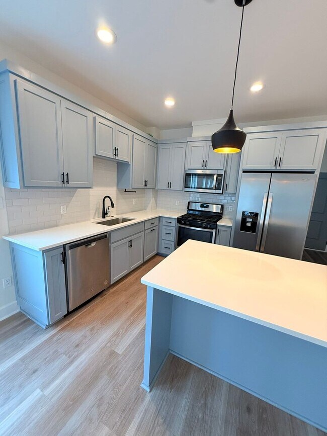 Photo - 1327 N Bronough St Unit 1
