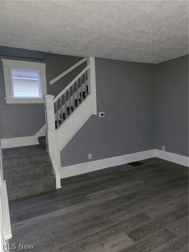 Photo - 1007 Dewalt Ave NW