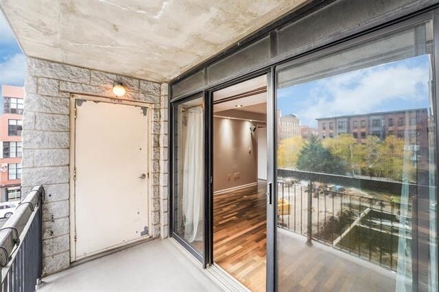 Photo - 700 1st St Unit 3K