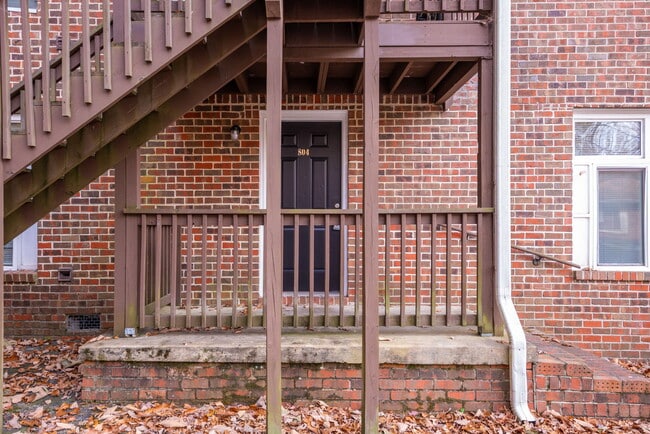 Photo - 800 Lullwater Rd Unit 804