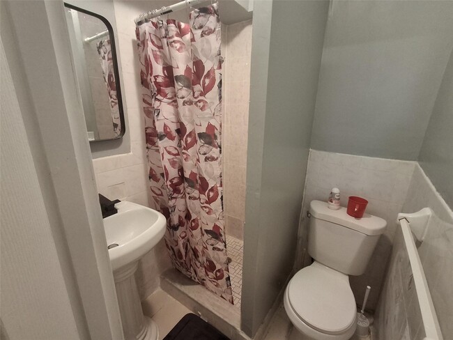 Photo - 2190 Fulton St Apartment Unit Room 3A