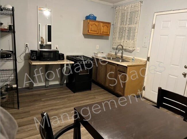 Photo - 3535 Brookdale Ave