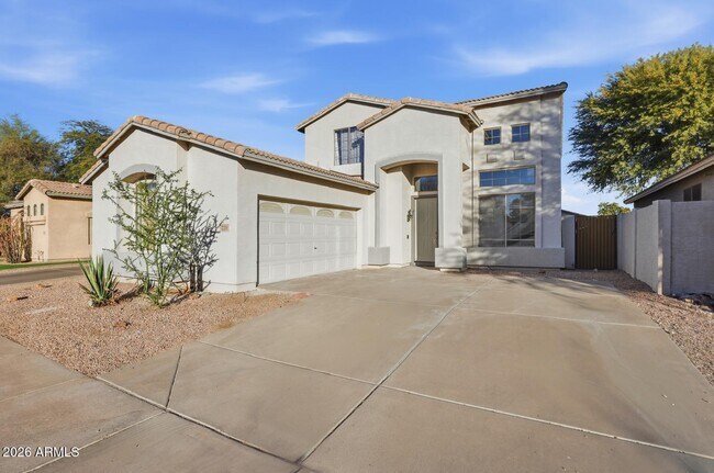 Photo - 220 W Beechnut Pl