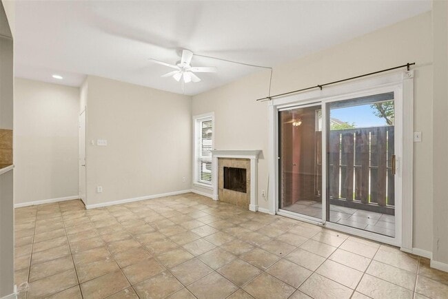 Photo - 2025 Augusta Dr