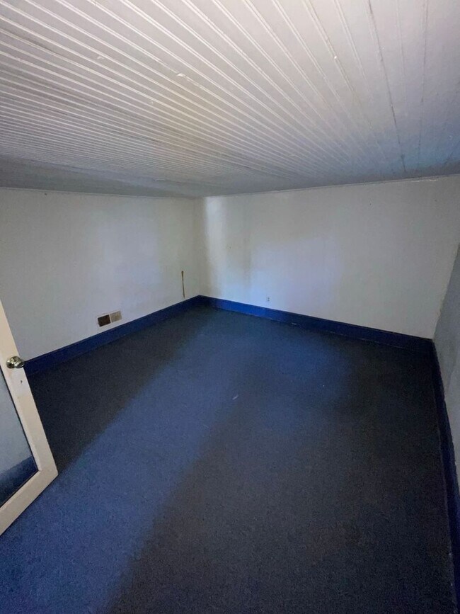 Photo - Atlanta Apartment on Quiet Corner Lot
