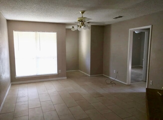 Photo - 2407 Ventura Dr