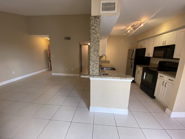 Photo - 2667 NW 33rd St